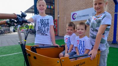 Op de fiets naar school Op de fiets naar school
