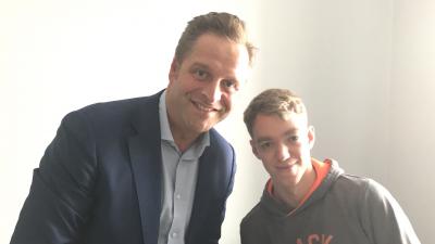 Minister Hugo de Jonge en Niek Minister Hugo de Jonge en Niek